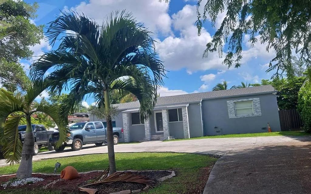 Photo of 14697 S Biscayne River Dr, Other, FL 33168 (MLS # 132434)