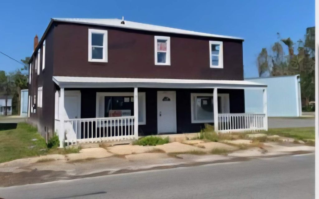 Photo of 804 W Green St, Perry, FL 32347 (MLS # 127551)