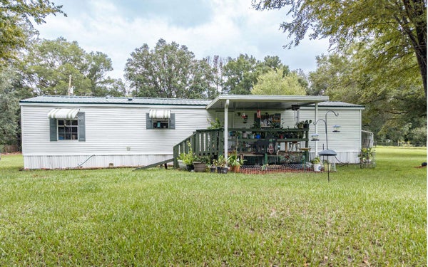 4373 SW OLD WIRE RD, FORT WHITE, FL 32038 - Image aeb2dbdbd99ebf02b52fe96d2efecf46/815664371