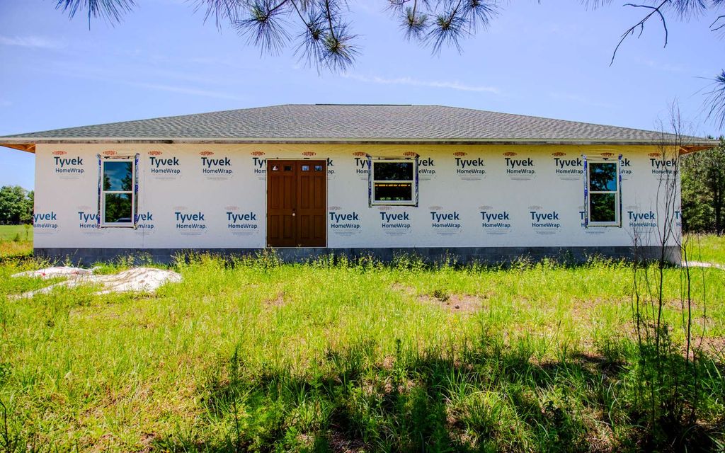 Photo of 487 SW Madison Ct, Lake City, FL 32024 (MLS # 131478)