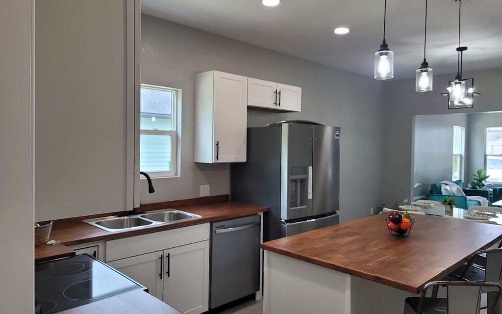 Photo of 835 NE Elsey Place, Lake City, FL 32055 (MLS # 128470)