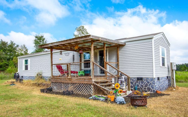 22152 COUNTY ROAD 250, LIVE OAK, FL 32060 - Image b1cdd06191931c2aa2f2d7a03d2778fc/1173148352
