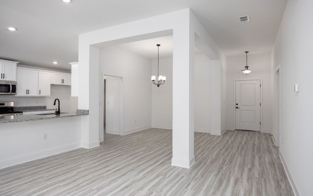 Photo of 13927 NW 150th Cir, Alachua, FL 32615 (MLS # 129465)