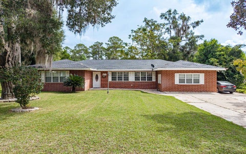 Photo of 599 NW Gwen Lake Ave, Lake City, FL 32055 (MLS # 133504)