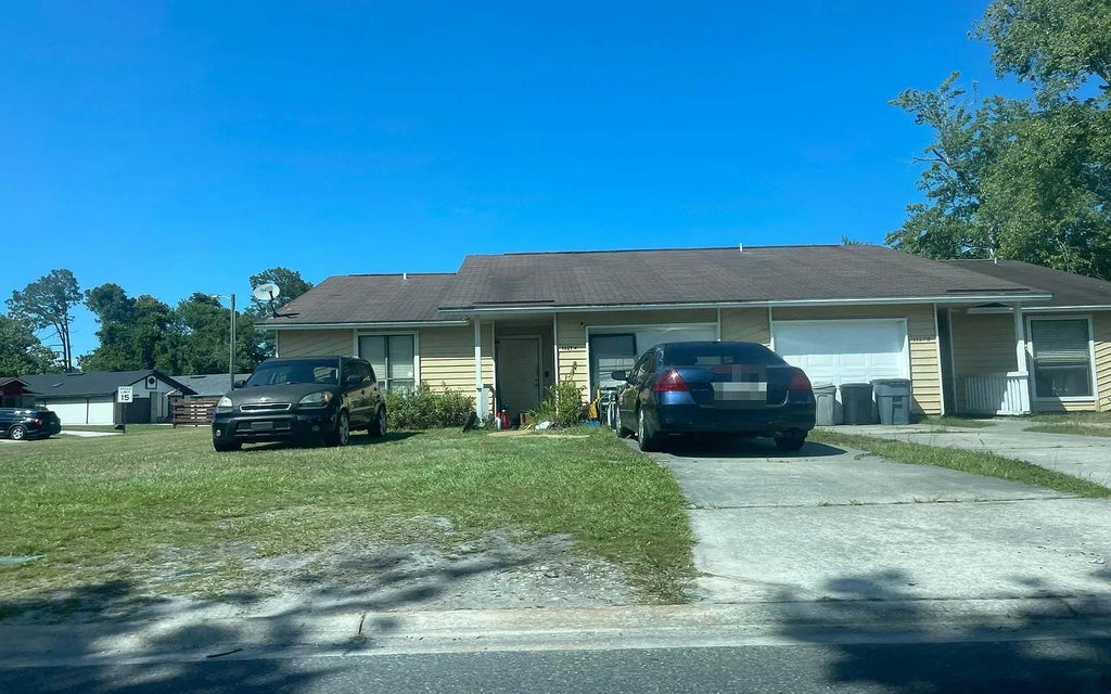 Photo of 1327 Bay Hill Blvd #A BLVD, Other, FL 32065 (MLS # 132006)