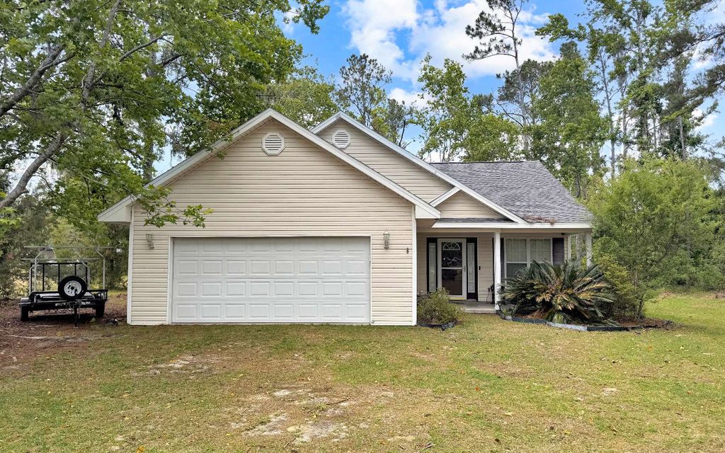 Photo of 6186 NW 31st Circle, Jennings, FL 32053 (MLS # 127274)