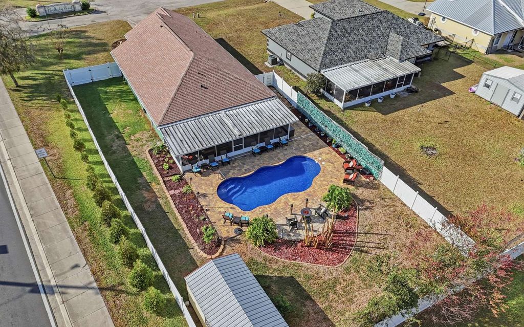 Photo of 1051 SW Charleston Court, Lake City, FL 32025 (MLS # 129772)