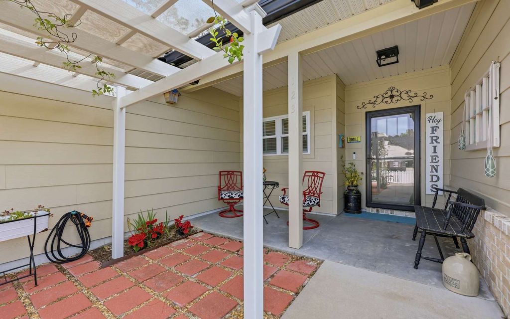 Photo of 123 NW November Court, Lake City, FL 32055 (MLS # 130916)