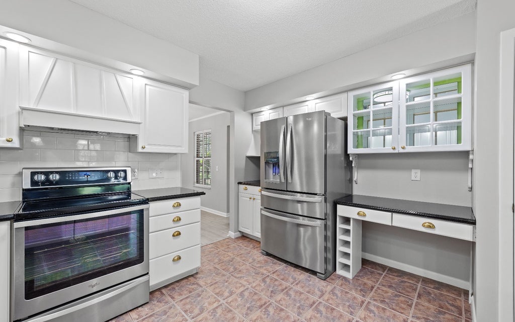 Photo of 1643 NW Frontier Dr, Lake City, FL 32055 (MLS # 133144)