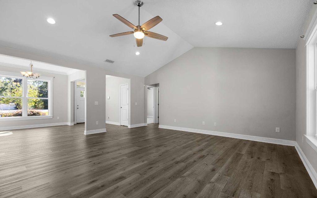 Photo of 138 NW Geranium Court, Lake City, FL 32055 (MLS # 129061)