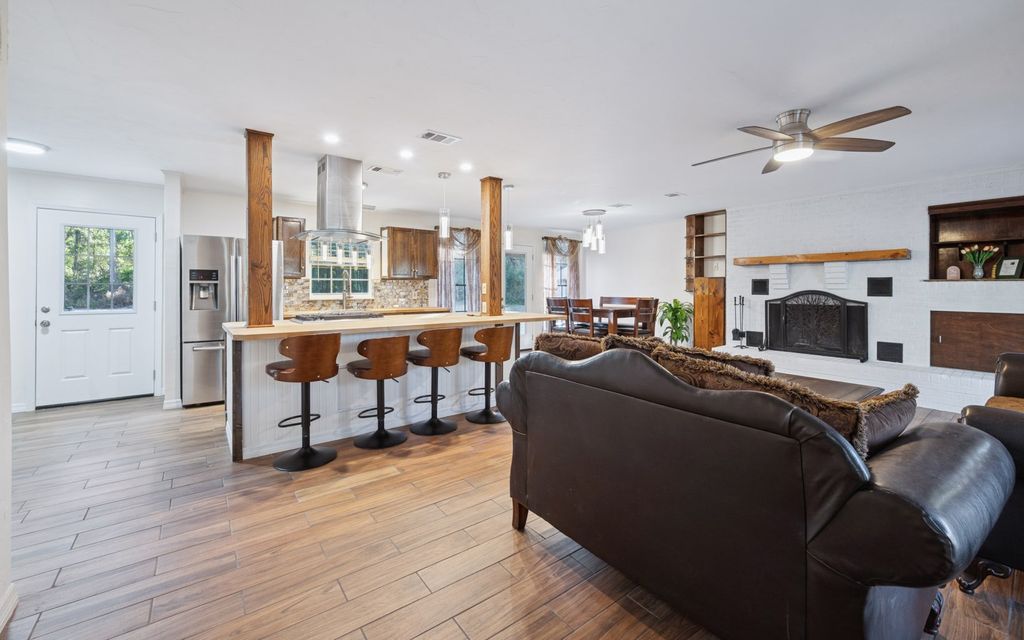 Photo of 26280 85th Lane, Branford, FL 32008 (MLS # 129927)