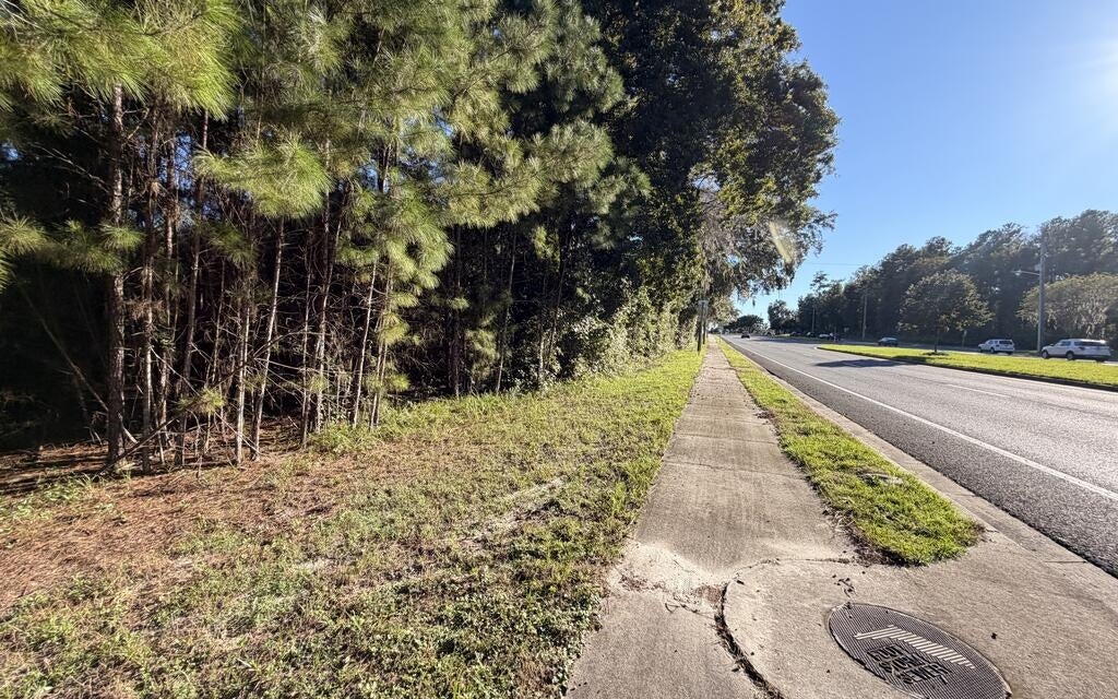 Photo of SW Sr-47/US-41, Lake City, FL 32025 (MLS # 133719)