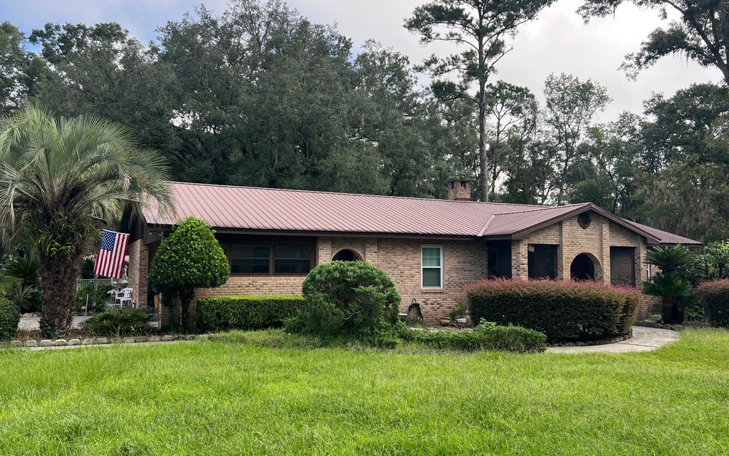 Photo of 377 SE Fawn Glen, Lake City, FL 32025 (MLS # 133103)