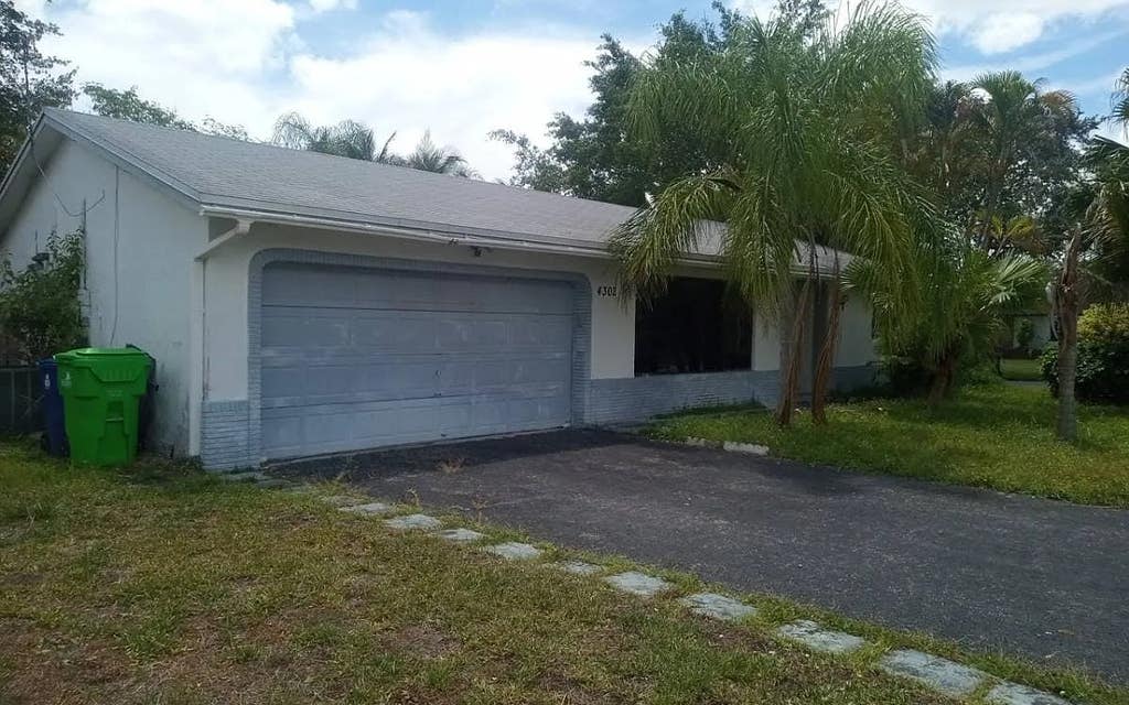 Photo of 4302 NW 96th Ter, Other, FL 33351 (MLS # 131701)