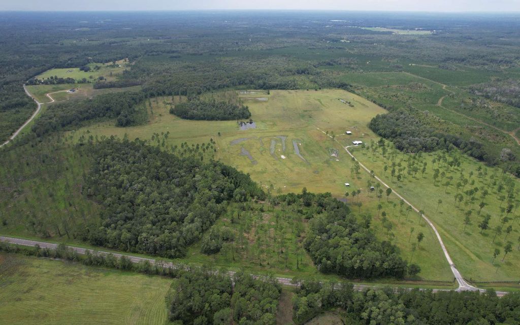 Photo of 6246 N US Highway 441, Lake City, FL 32055 (MLS # 120623)