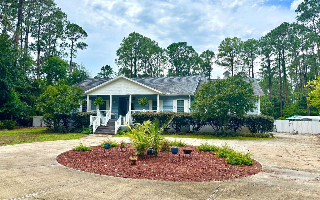 Photo of 7634 Aztec Court, Keystone Heights, FL 32656 (MLS # 128027)