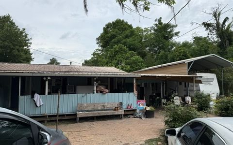 Photo of 4100 N US Hwy 441, Lake City, FL 32055 (MLS # 131647)