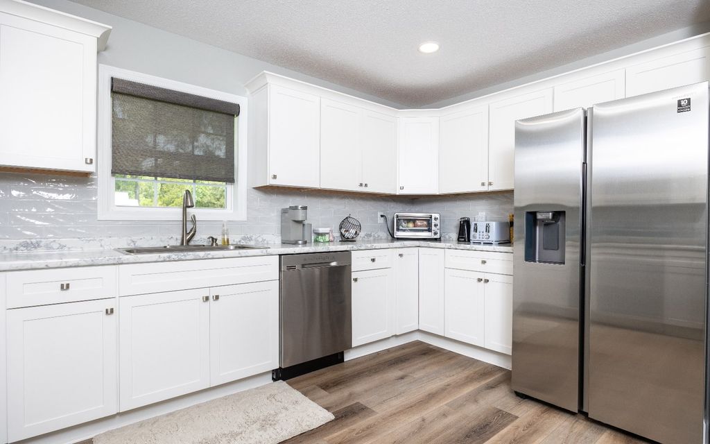 Photo of 43 Depot St, Other, FL 32336 (MLS # 123210)