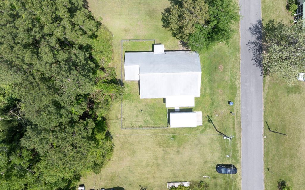 Photo of 43 Depot St, Other, FL 32336 (MLS # 123210)