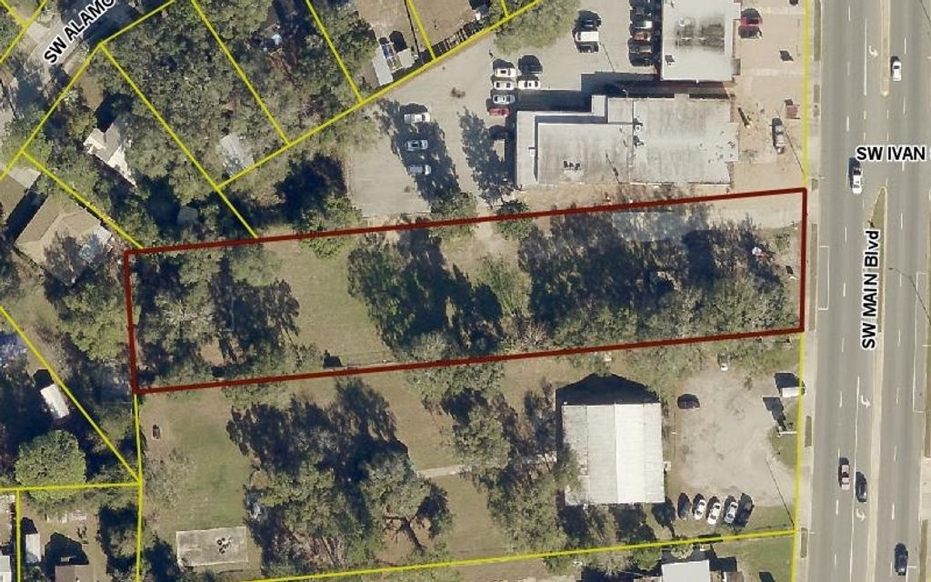 Photo of 846 SW Main Boulevard, Lake City, FL 32025 (MLS # 125130)