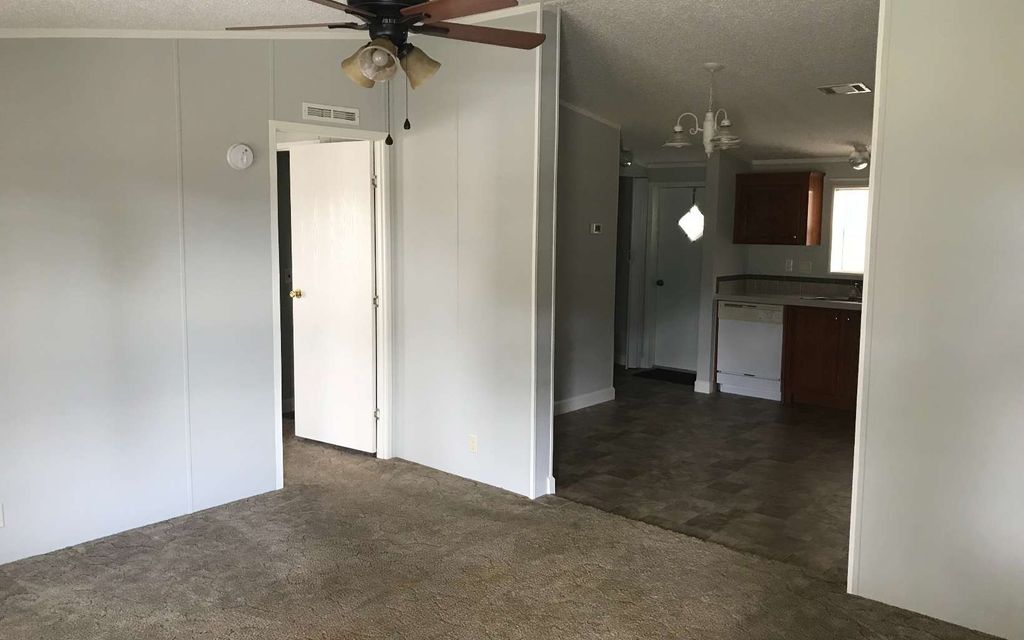 Photo of 10068 171st Pl, Live Oak, FL 32060 (MLS # 112587)