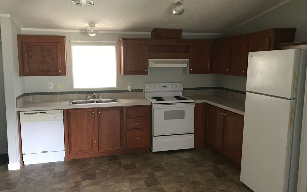 Photo of 10068 171st Pl, Live Oak, FL 32060 (MLS # 112587)