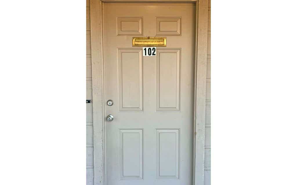 Photo of 3858 NW Huntsboro Apt 102 ST, Lake City, FL 32025 (MLS # 132561)