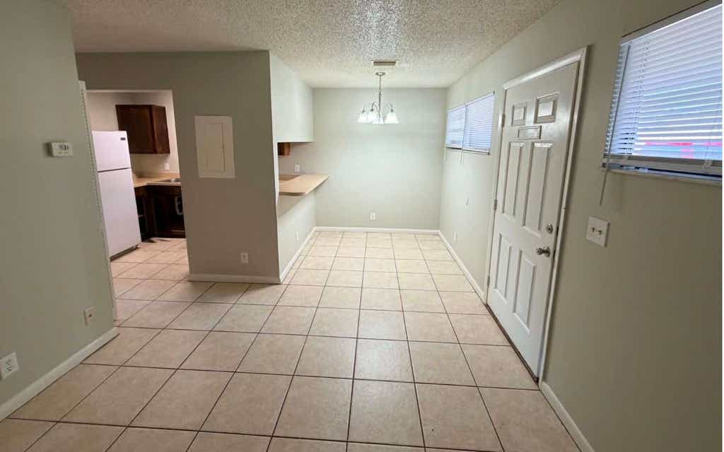 Photo of 3858 NW Huntsboro Apt 102 ST, Lake City, FL 32025 (MLS # 132561)