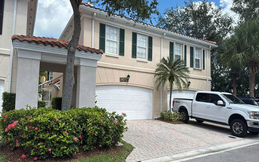 Photo of 35 Laurel Oaks Cir, Other, FL 33469 (MLS # 128828)