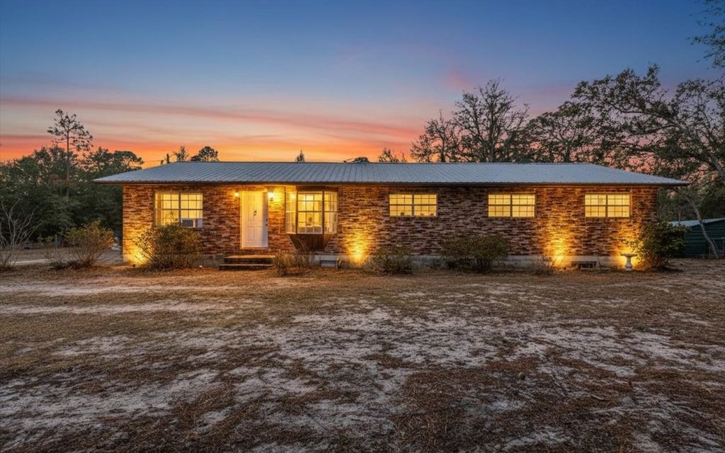 Photo of 9599 NE 1st Avenue, Branford, FL 32008 (MLS # 130161)
