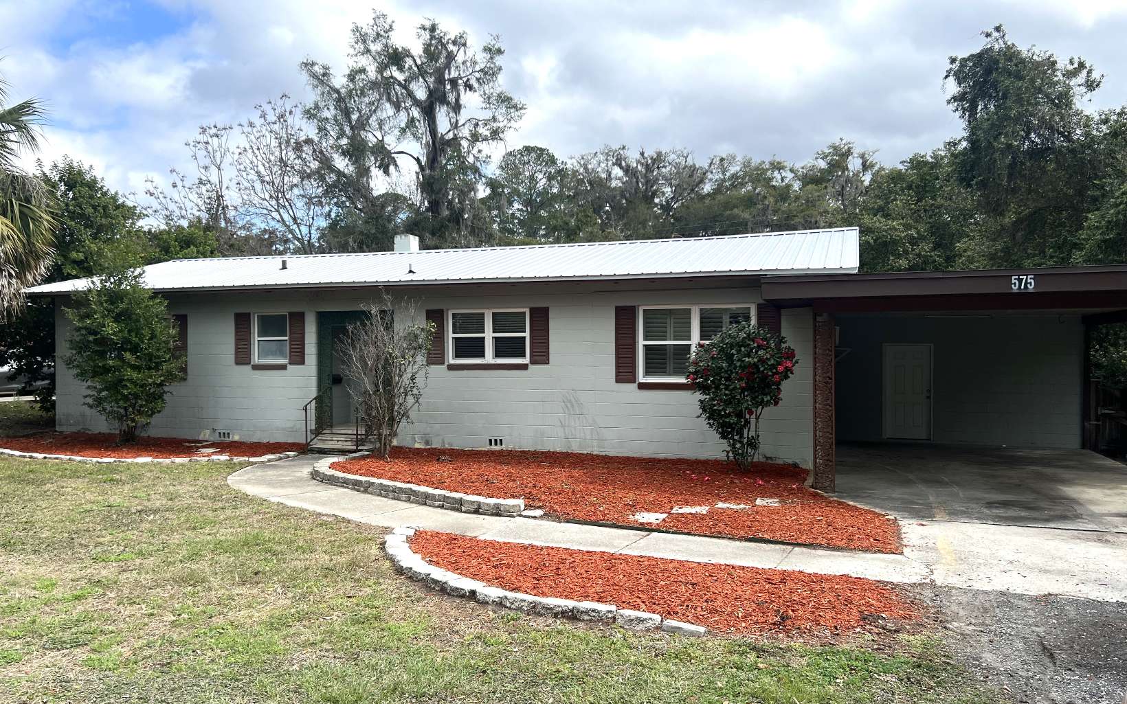 Photo 1 of 14 — 575 NW GWEN LAKE, Lake City, FL 32055