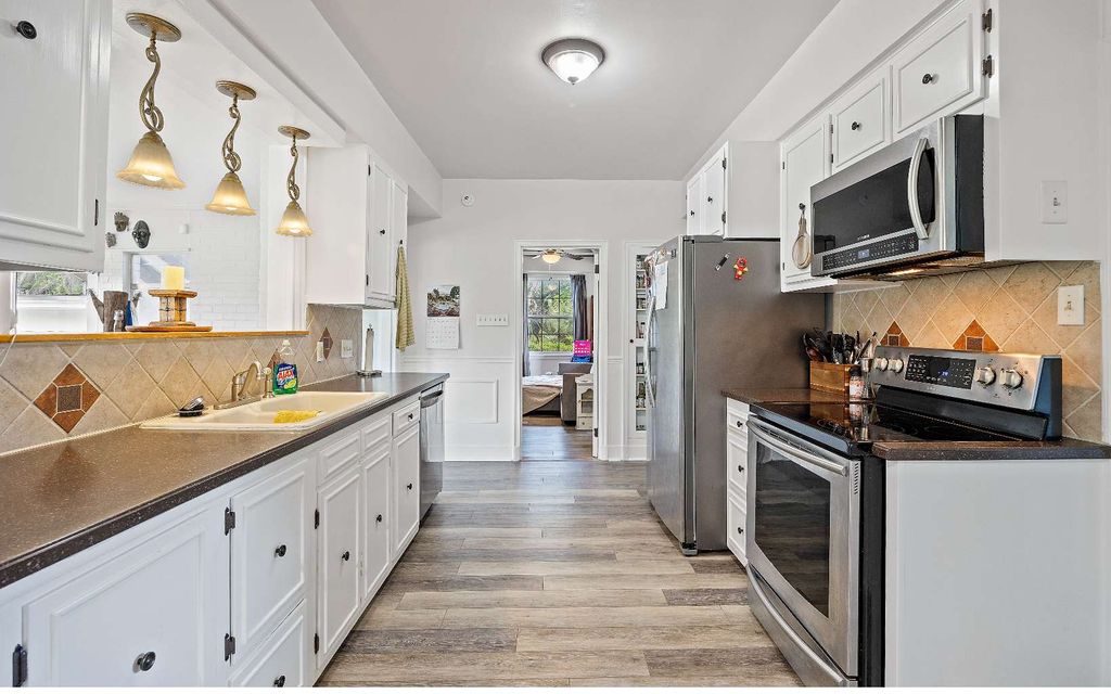 Photo of 301 11th St SW St, Live Oak, FL 32064 (MLS # 130982)