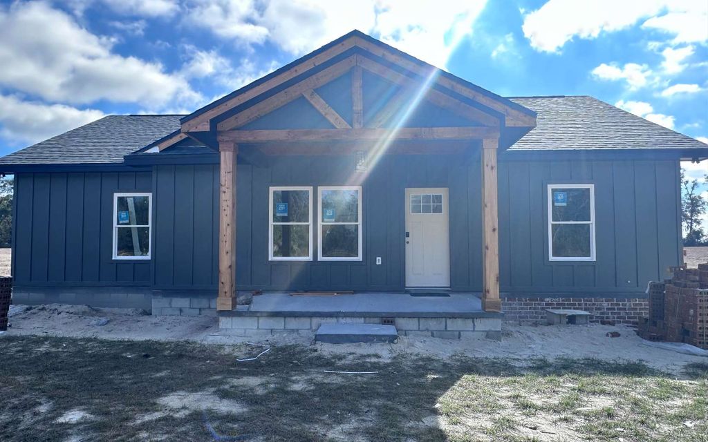 Photo of 7782 216th Street, OBrien, FL 32071 (MLS # 130022)