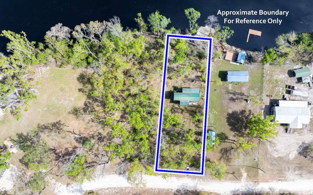 Photo of 17931 N 10th Terrace, Live Oak, FL 32345 (MLS # 130620)