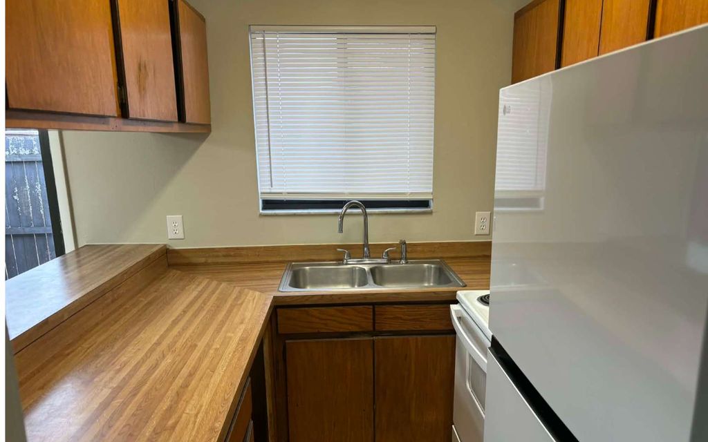 Photo of 3839 NW Huntsboro St Apr 101 St, Lake City, FL 32055 (MLS # 129419)