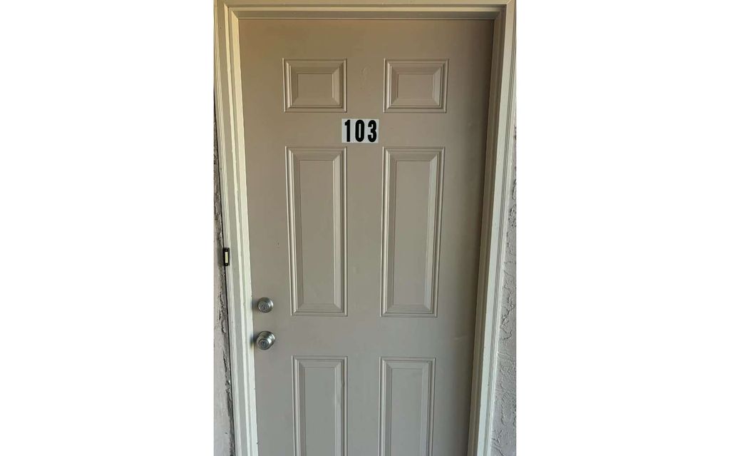 Photo of 3784 NW Huntsboro St Apr 102 St, Lake City, FL 32055 (MLS # 129419)