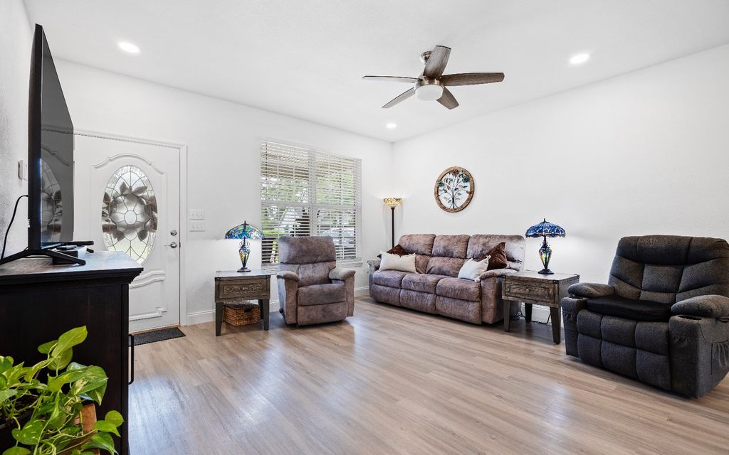 Photo of 23321 Live Oak Lane, Dowling Park, FL 32060 (MLS # 127730)