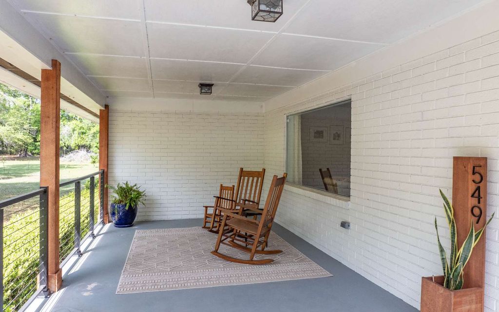 Photo of 549 NW Amanda St, Lake City, FL 32055 (MLS # 130891)