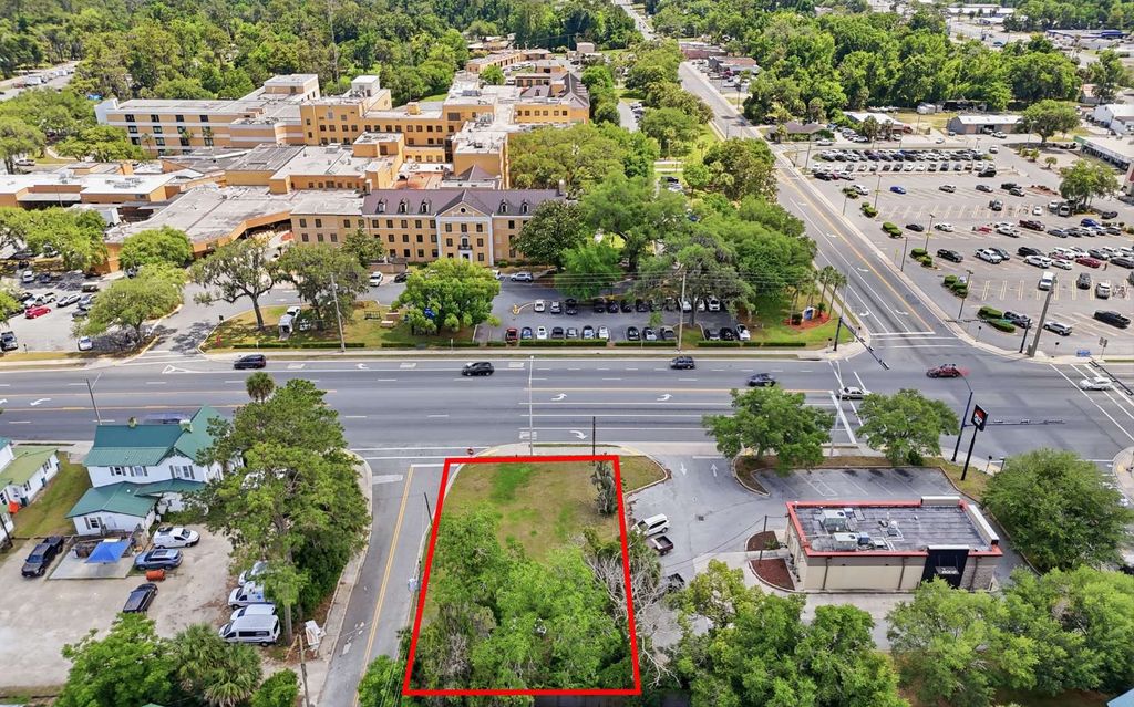 Photo of TBD SE Baya Ave, Lake City, FL 32025 (MLS # 131574)