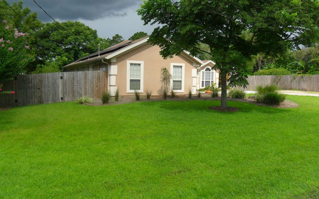 Photo of 388 SW Quail Hts. Terrace, Lake City, FL 32025 (MLS # 133340)