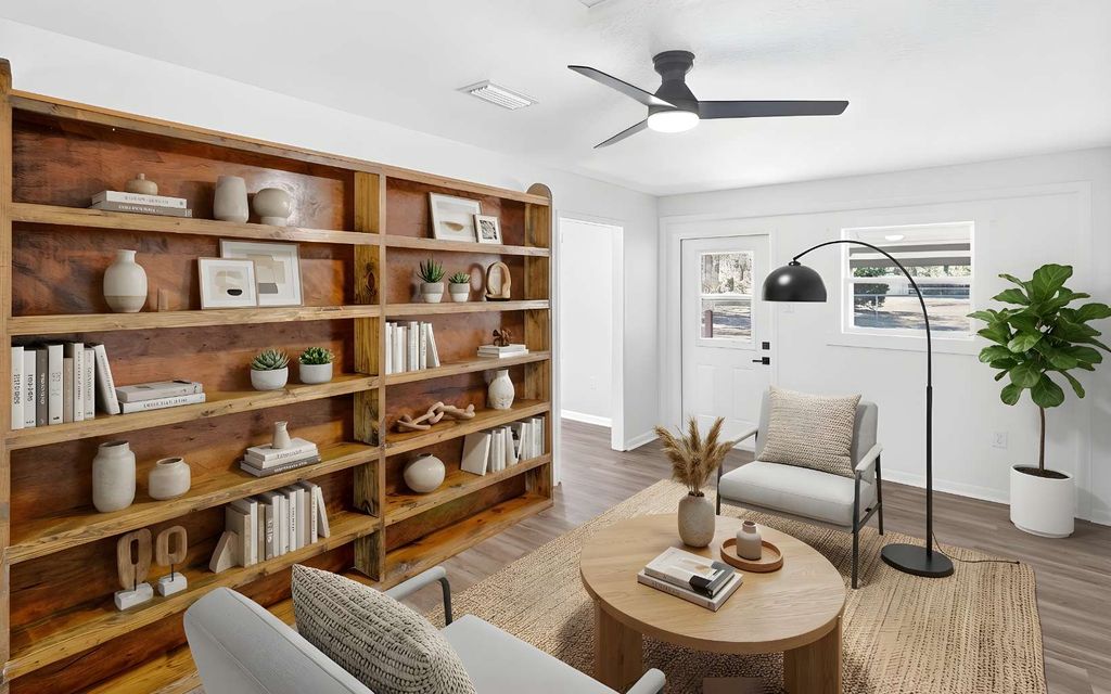 Photo of 127 SW Sunset Way, Lake City, FL 32024 (MLS # 130289)