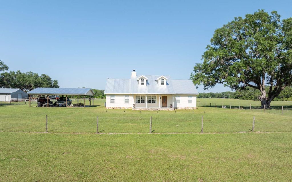 Photo of 14853 117th Road, McAlpin, FL 32062 (MLS # 126746)