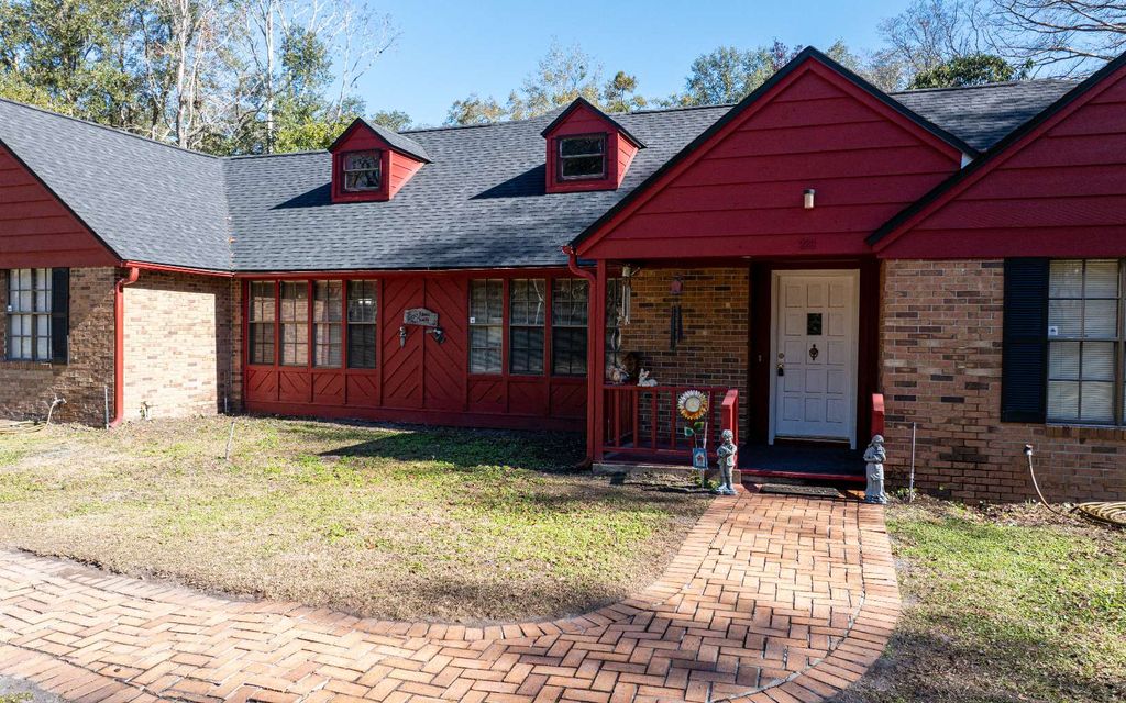 Photo of 283 SW Ventura Lane, Lake City, FL 32024 (MLS # 125856)
