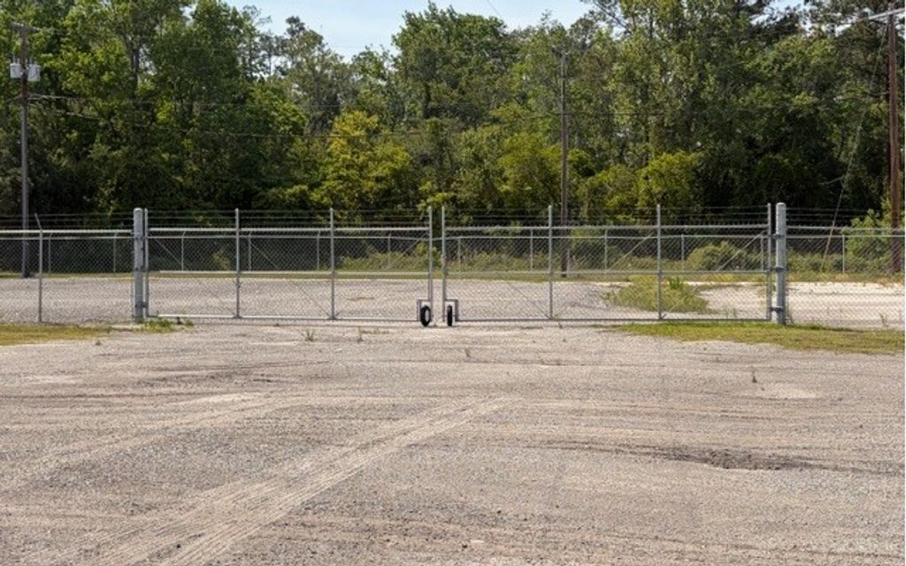 Photo of 2249 SE Baya Dr (Lot) Dr, Lake City, FL 32025 (MLS # 131232)
