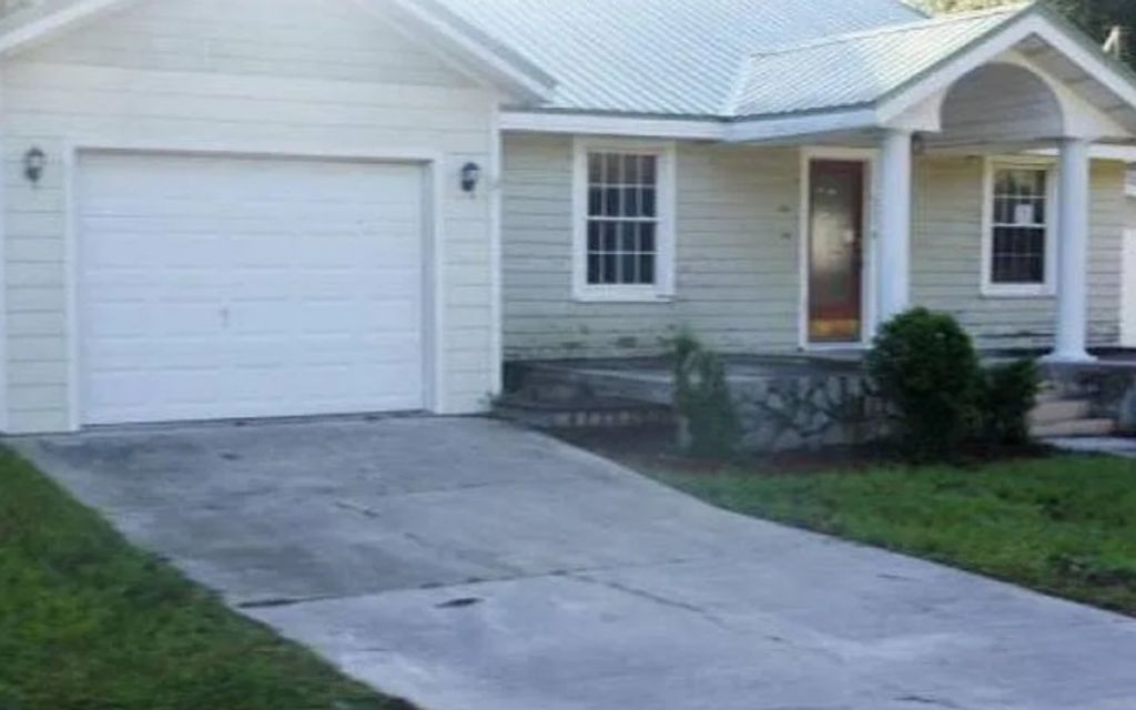 Photo of 6400 12th St, Other, FL 33542 (MLS # 129582)