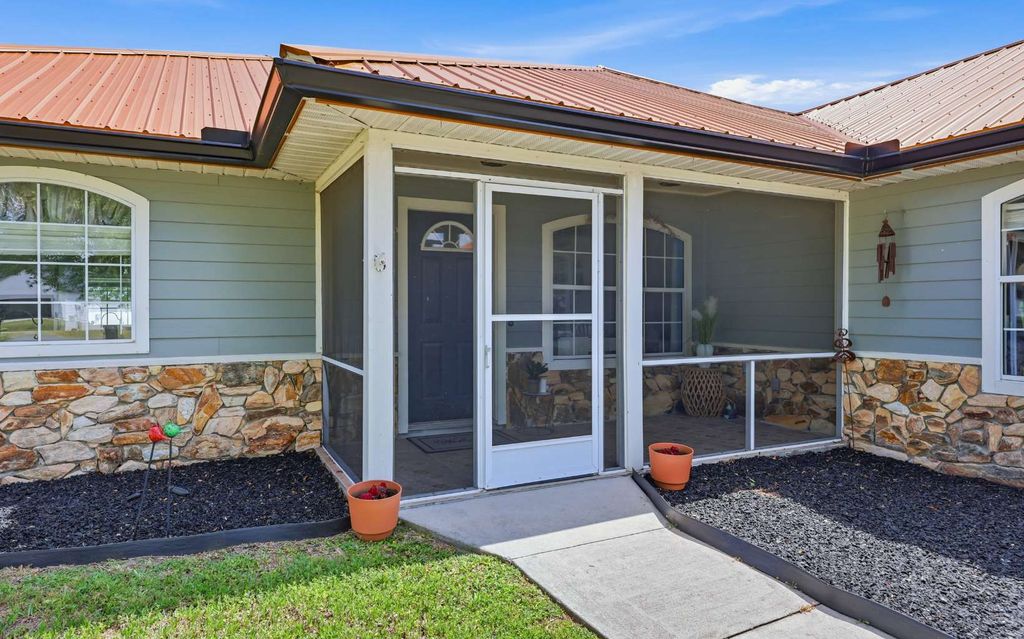 Photo of 161 SW Arrowbend Drive, Lake City, FL 32024 (MLS # 131206)