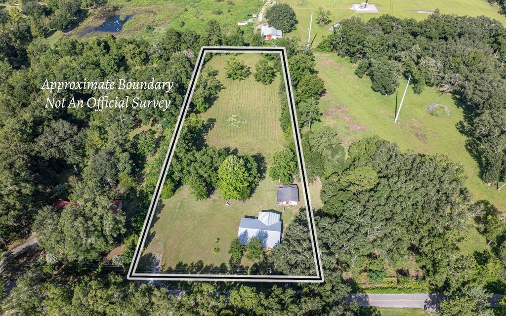 Photo of 222 SW Sellers Way, Lake City, FL 32025 (MLS # 128331)