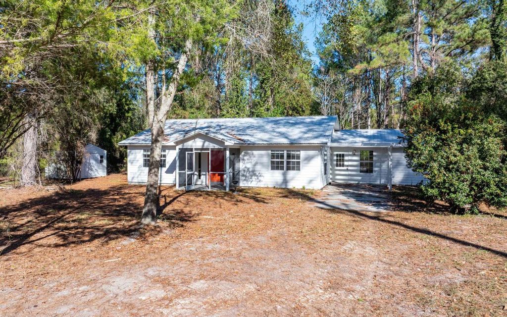 Photo of 11727 162nd Ter, McAlpin, FL 32062 (MLS # 129768)