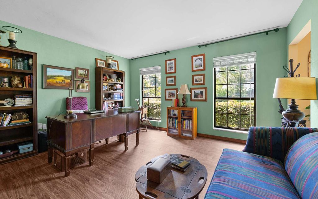 Photo of 163 NW Birdie Place, Lake City, FL 32055 (MLS # 128166)