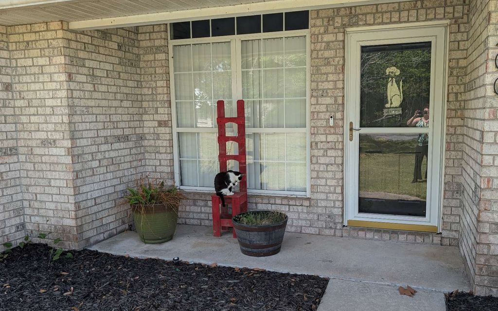 Photo of 200 NW Charlotte Glen, Lake City, FL 32055 (MLS # 131075)